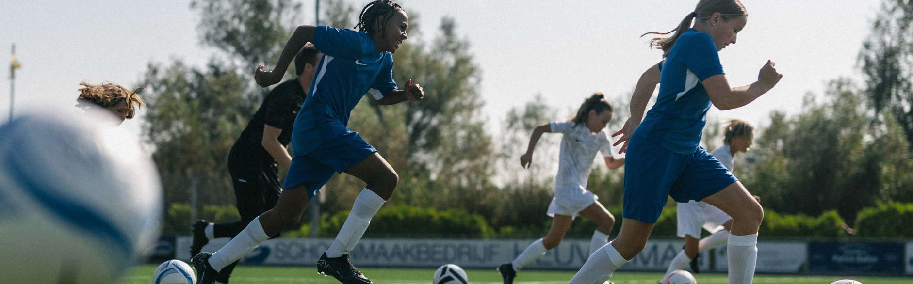 Modebe Kleidung Geschäft -Modebe Kleidung Geschäft CFFGH