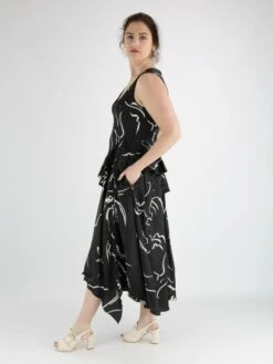 High SWATHE S21737 Kleider 001 -Modebe Kleidung Geschäft high kleid swathe s21737 2