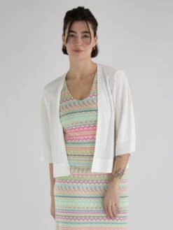 Marc Cain WC 39.33 M56 Strickwesten 110 -Modebe Kleidung Geschäft marc cain strickweste wc 39 33 m56 4