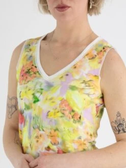 Marc Cain WC 61.22 J24 Tops 420 11 Marc Cain WC 61.22 J24 Tops 420 -Modebe Kleidung Geschäft marc cain top wc 61 22 j24 5